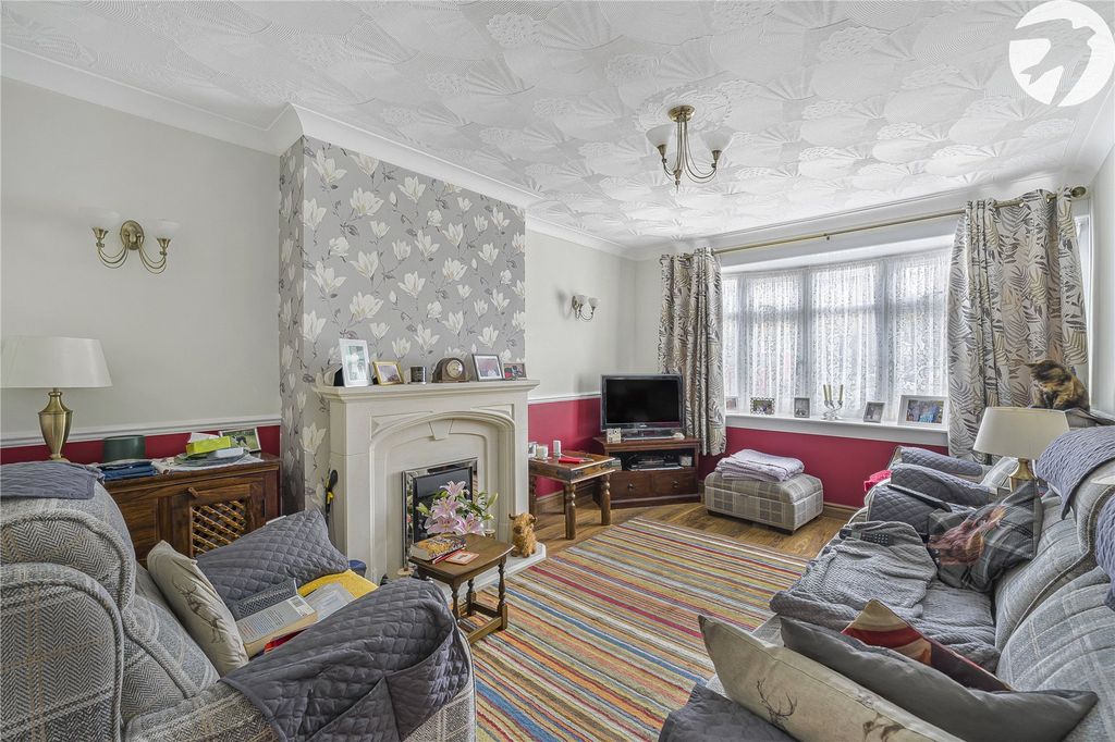 Property photo 2 of 27 Reception