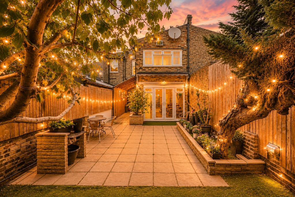 Property photo 2 of 13 Picture No. 26