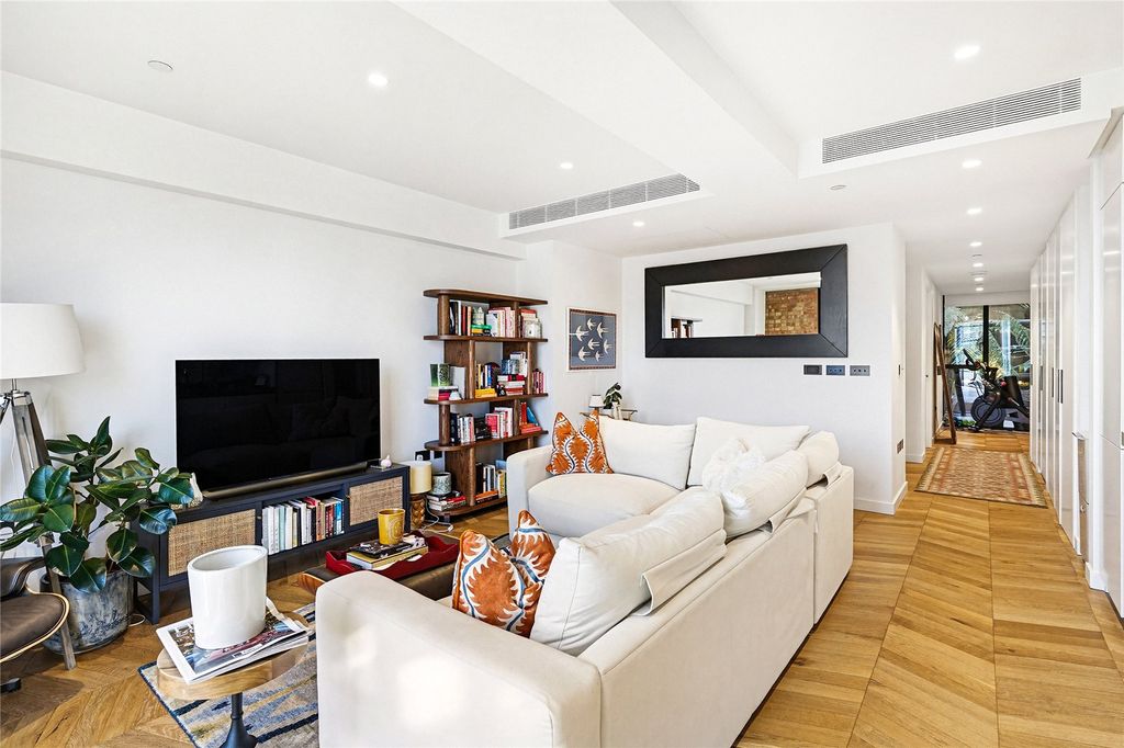 Property photo 3 of 14 Picture No. 08