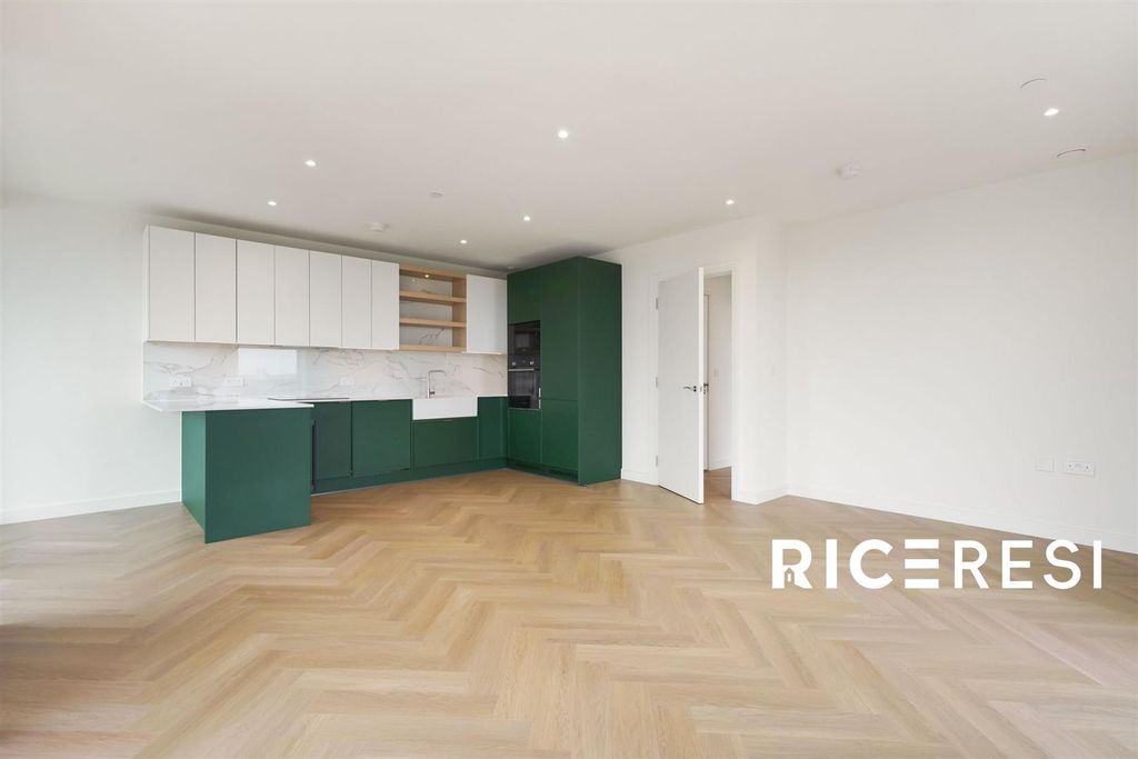 Property photo 1 of 13 Flat 73, Lindley House - 1Td15U134Vponyrlhu2M.Jpg