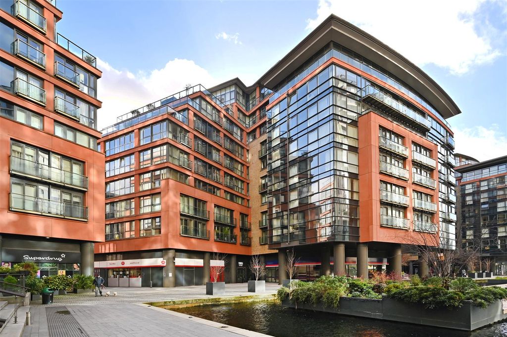 Property photo 1 of 11 612-Penninsula-Apartments (15).Jpg