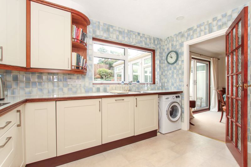 Property photo 3 of 21 Photo 12