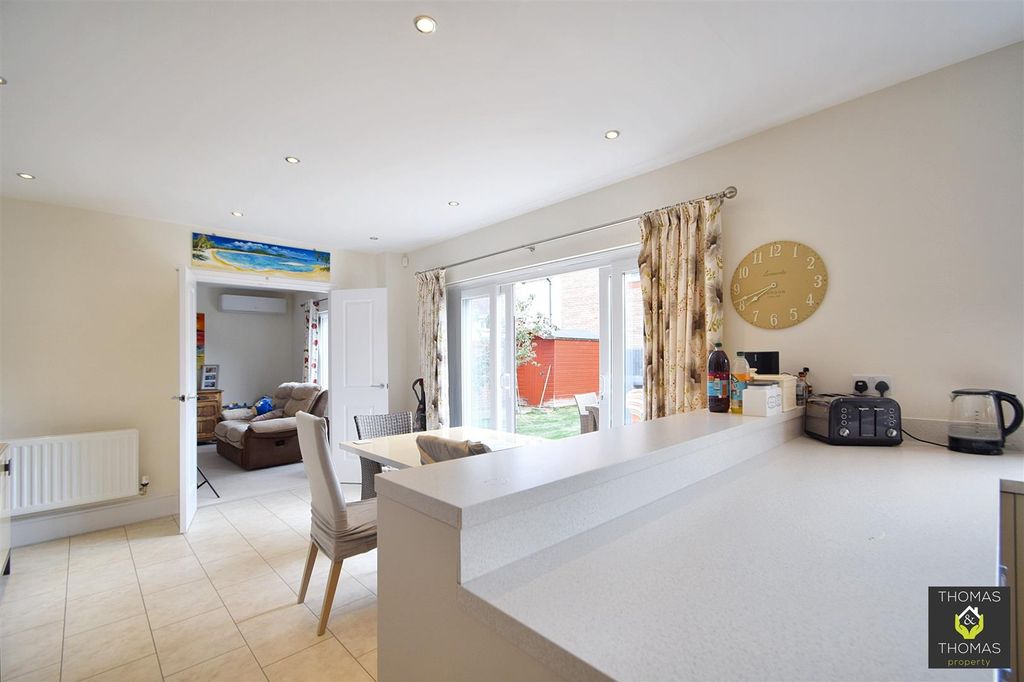 Property photo 3 of 18 Dsc_0066 (1).Jpg