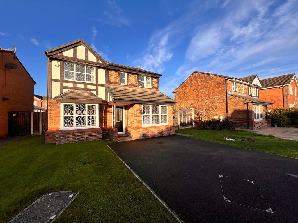 Property photo 2 of 32