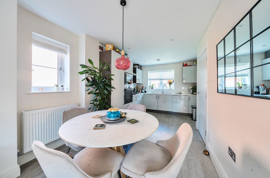 Property photo 3 of 23 1279162 (4).Jpg