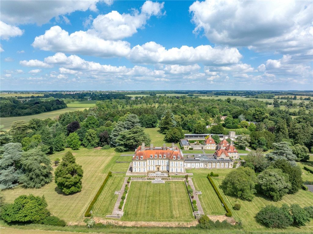 Property photo 1 of 45 Middleton Park