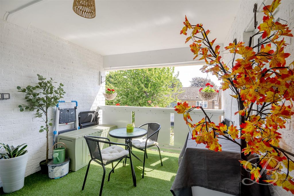 Property photo 2 of 25 Ccltd-3.Jpg