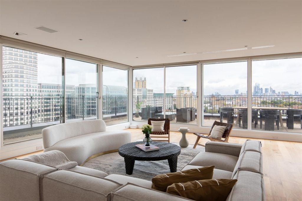 Property photo 3 of 47 Horizon Building 53.Jpg