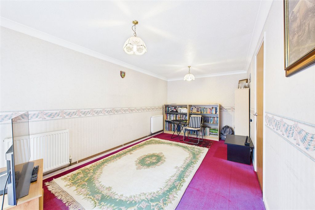 Property photo 3 of 10 Picture No. 19