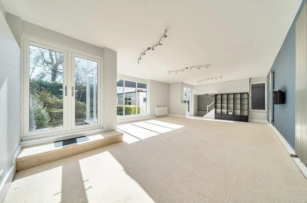 Saxholm Dale, Bassett, Southampton, Hampshire SO16 - View 6