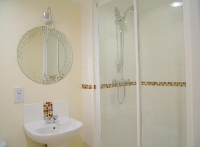 Property photo 3 of 4