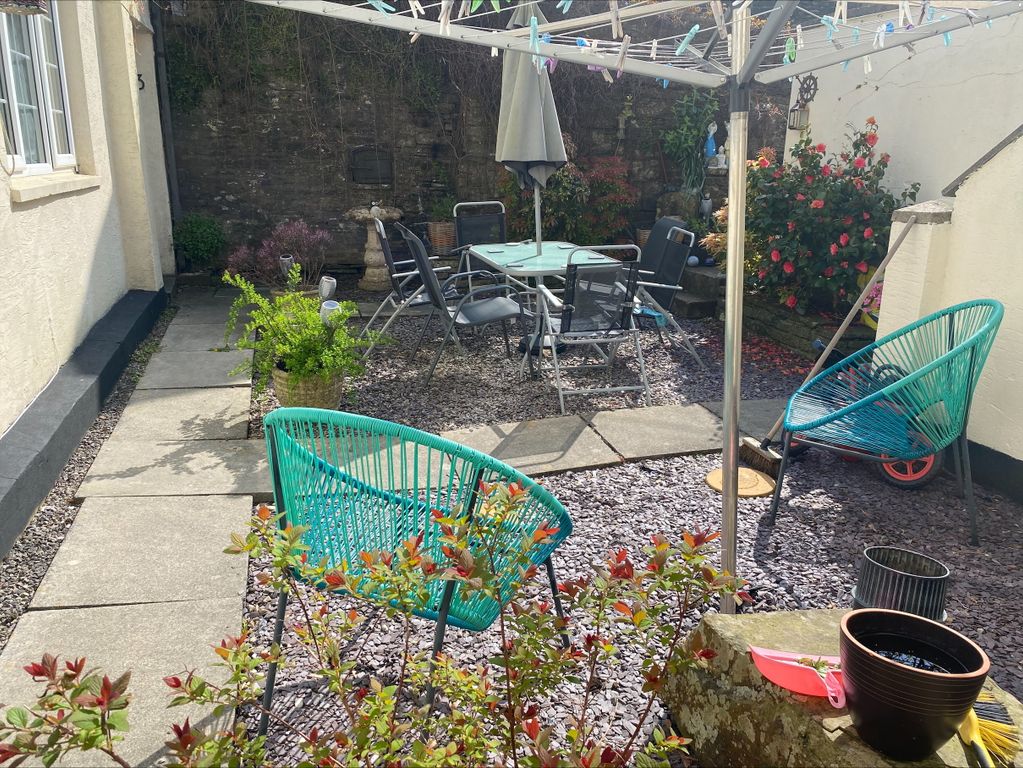 Property photo 3 of 13 Garden