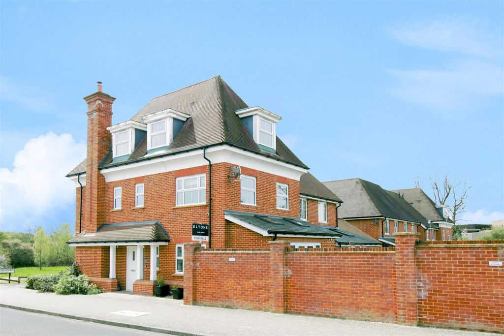 Property photo 1 of 24 1.Jpg