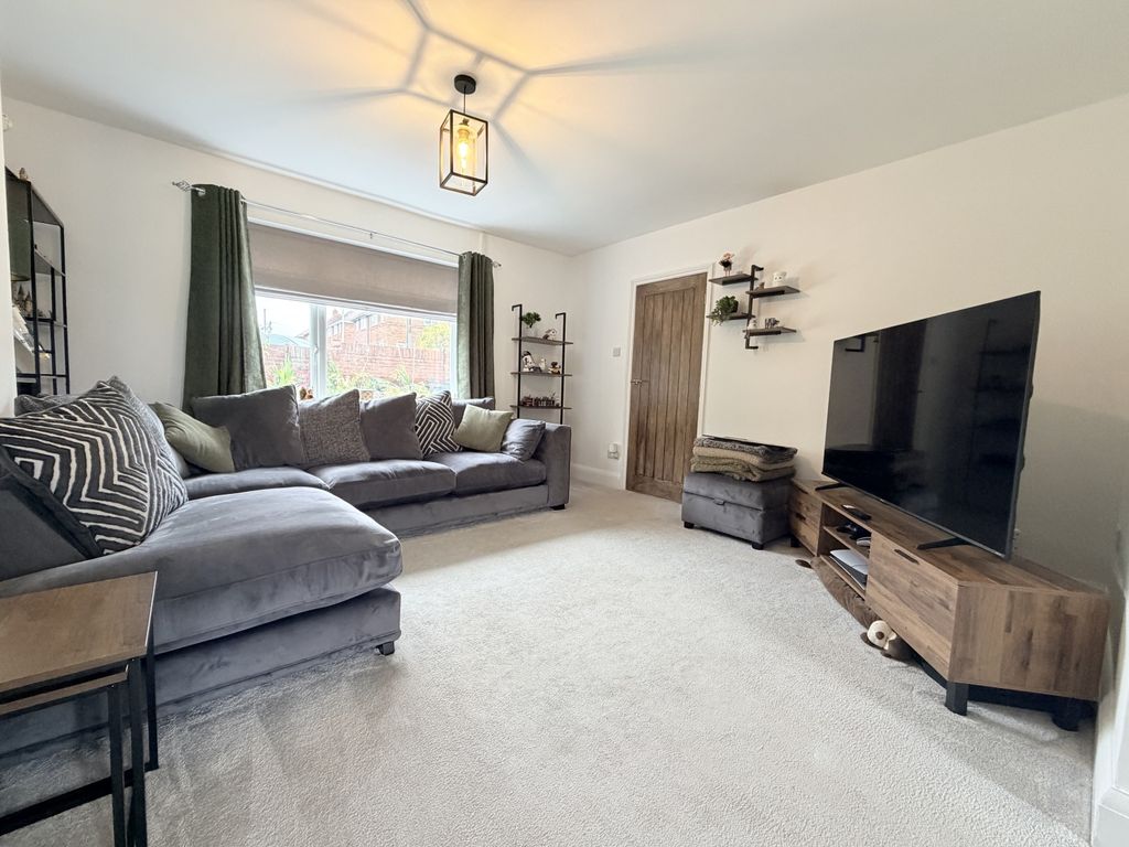 Property photo 2 of 11 Img_9310