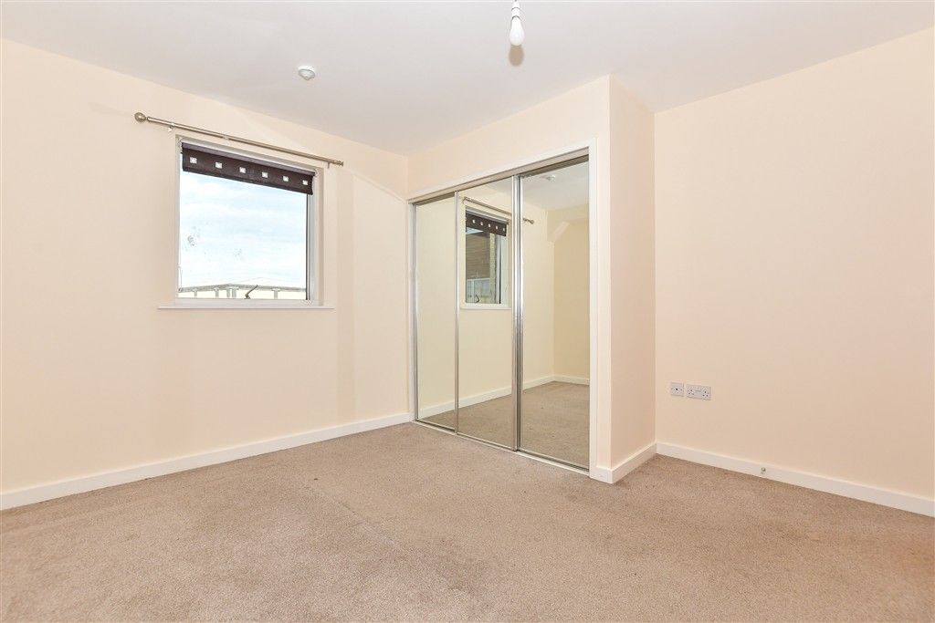 Property photo 3 of 13 Bedroom