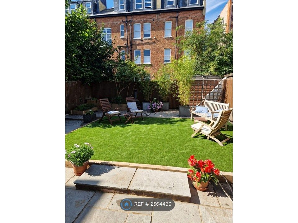 Property photo 2 of 16 Back Garden