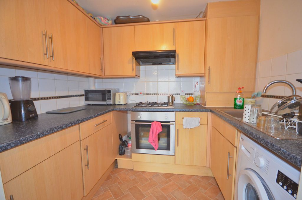 Property photo 3 of 5