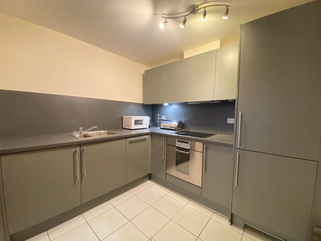 Property photo 3 of 11