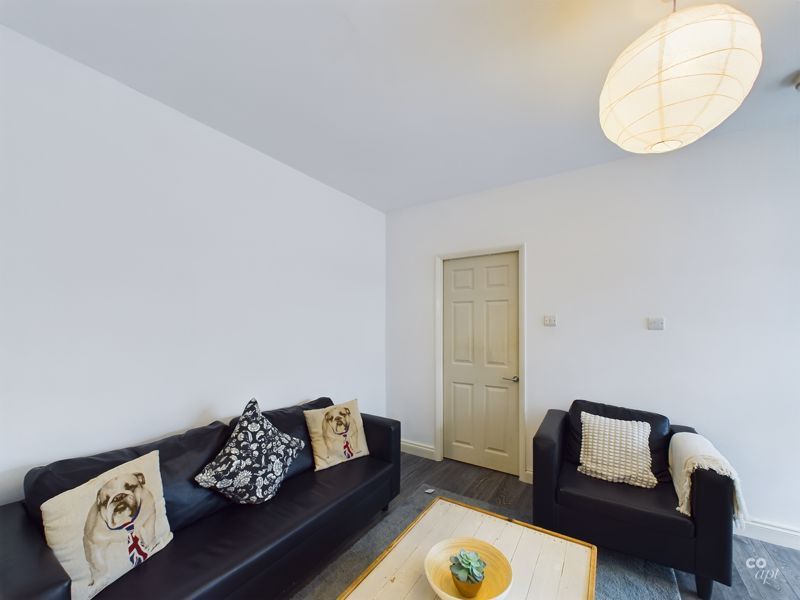 Property photo 3 of 11 Living Room