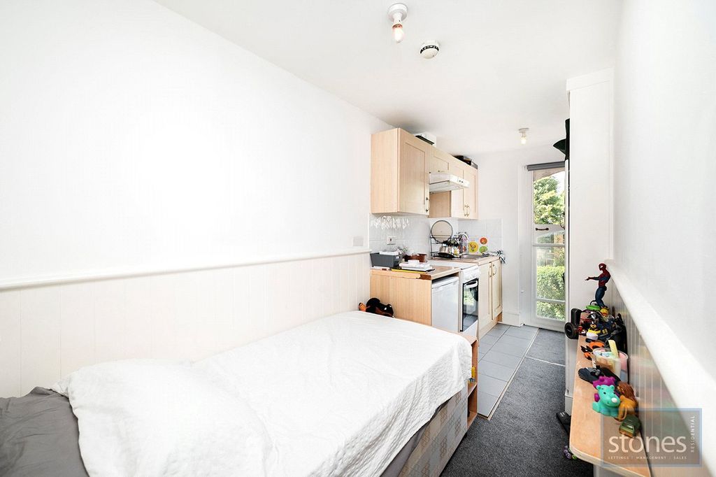 Property photo 1 of 10 Picture No. 10