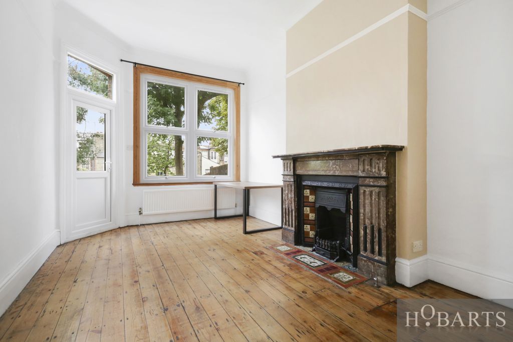 Property photo 2 of 13 Gallery