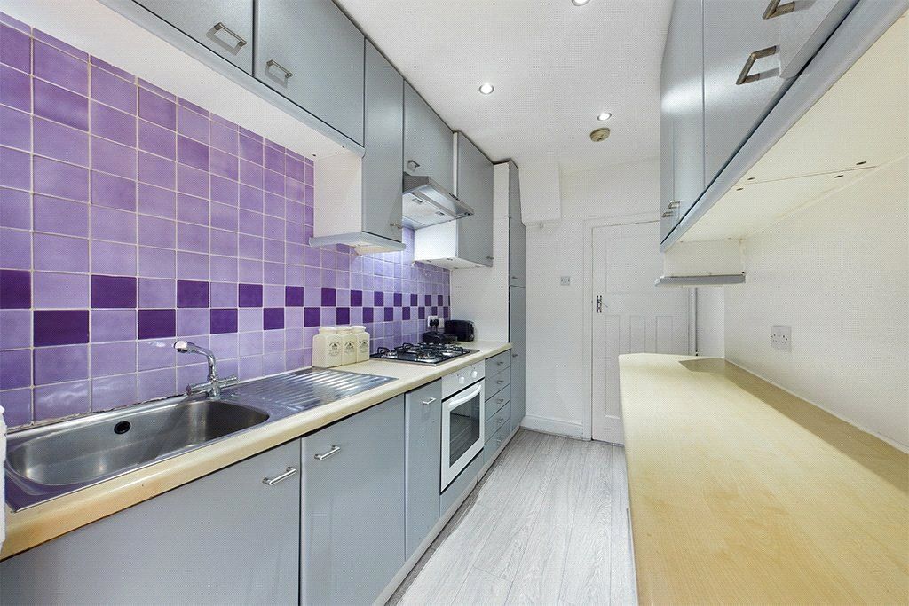 Property photo 3 of 11 Picture No. 12