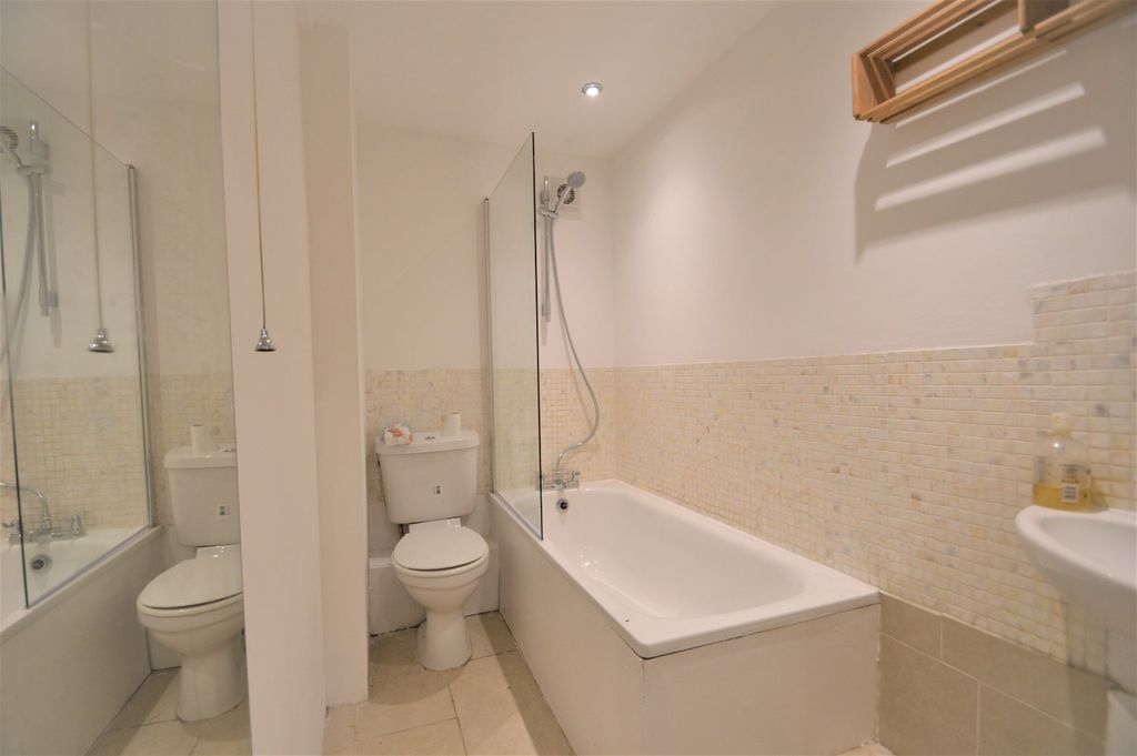Property photo 2 of 5 Picture No. 01