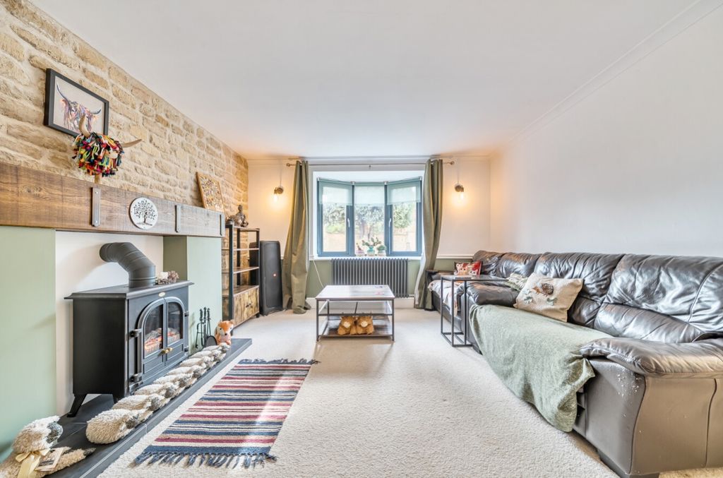 Property photo 2 of 23 1364054-17-68E5342905905