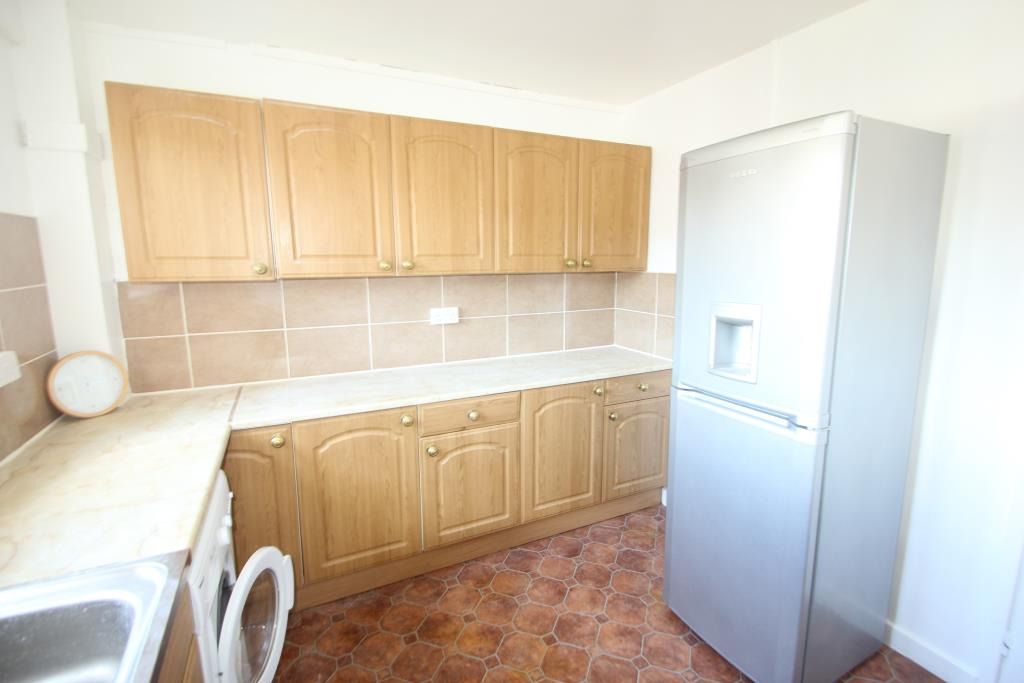 Property photo 2 of 7 882461