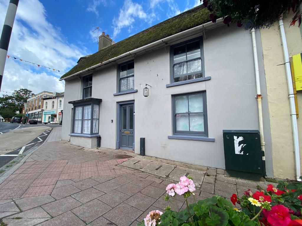 4 bed cottage for sale Seaton