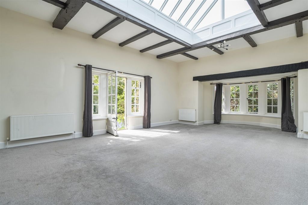 Additional image 13 of 6 bed detached house to rentFlint House, 2 Mill Lane, Langstone, Havant, Hampshire PO9