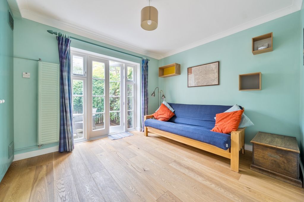 Property photo 3 of 14