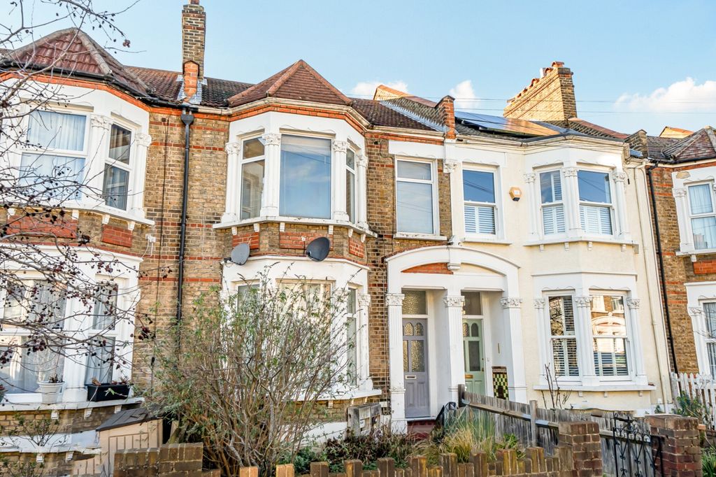 Property photo 1 of 15 1409455-1-69835c3...