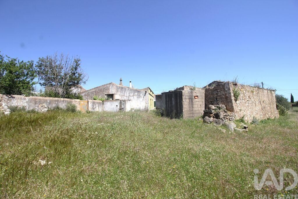 Property photo 2 of 27