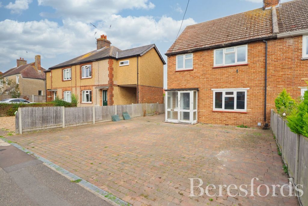 Property photo 3 of 7 Picture 3