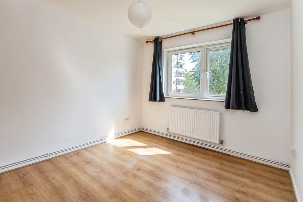 Property photo 3 of 13 Pbox-Img.Jpg