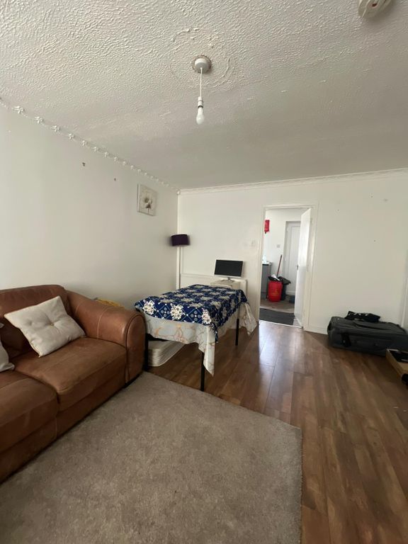 Property photo 3 of 14 Gallery