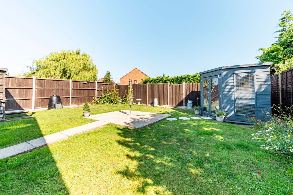 Property photo 2 of 14