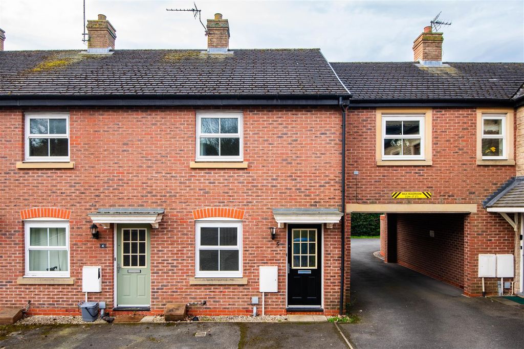 Property photo 1 of 15 Front External