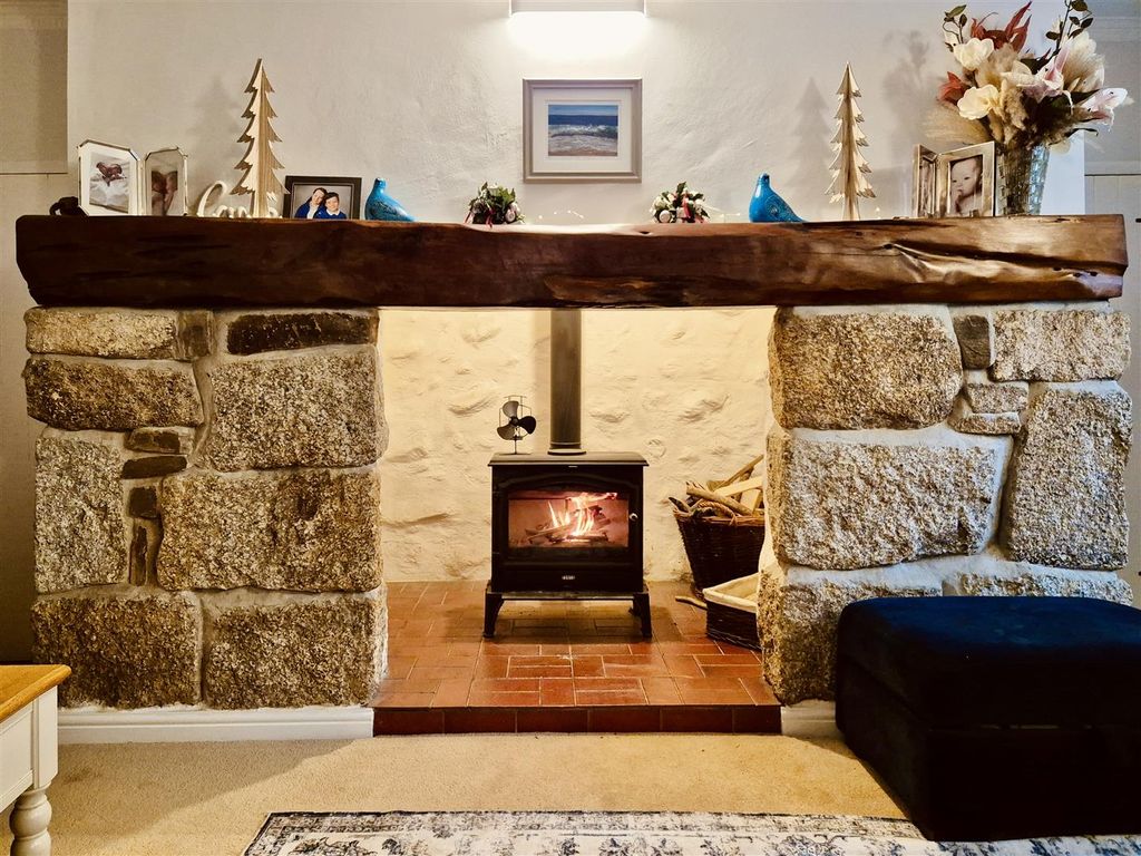 Property photo 3 of 35 20251204_123625.Jpg