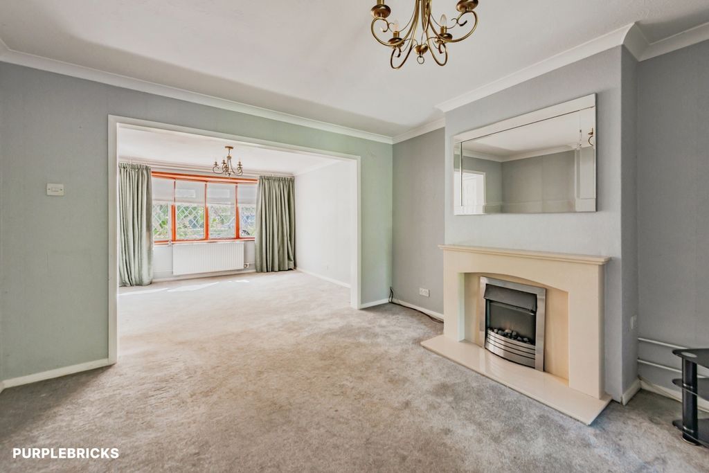 Property photo 2 of 22