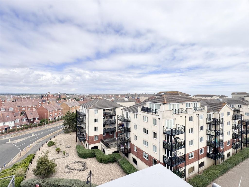 Additional image 18 of 3 bed flat for saleMidway Quay, Eastbourne BN23