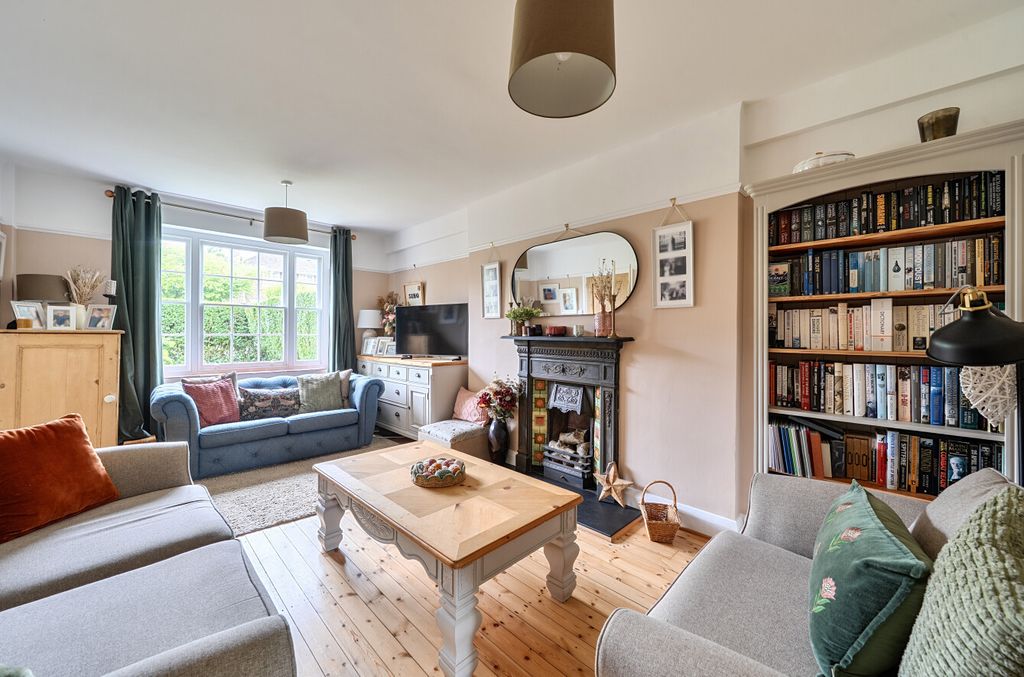 Property photo 2 of 14 1476997-27-6A2Ac0...
