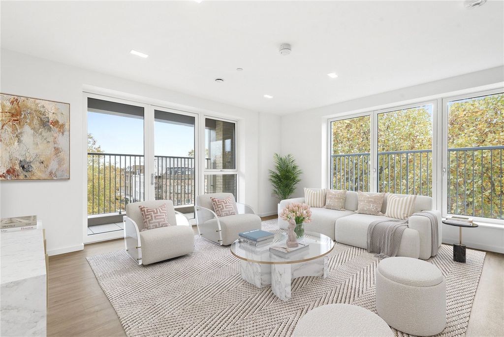 Property photo 1 of 19 Picture No. 32