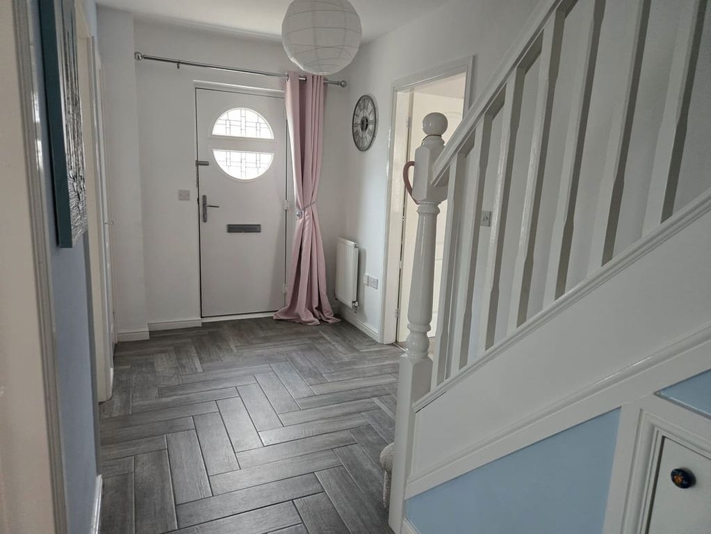 Property photo 3 of 23