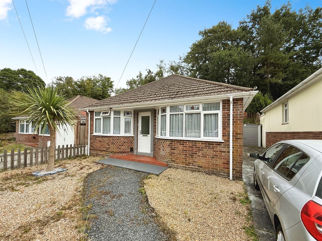 Property photo 1 of 11