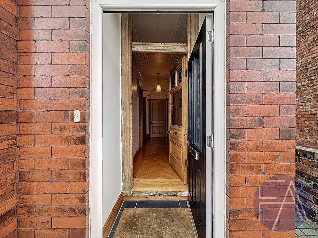 Property photo 2 of 36 5081311