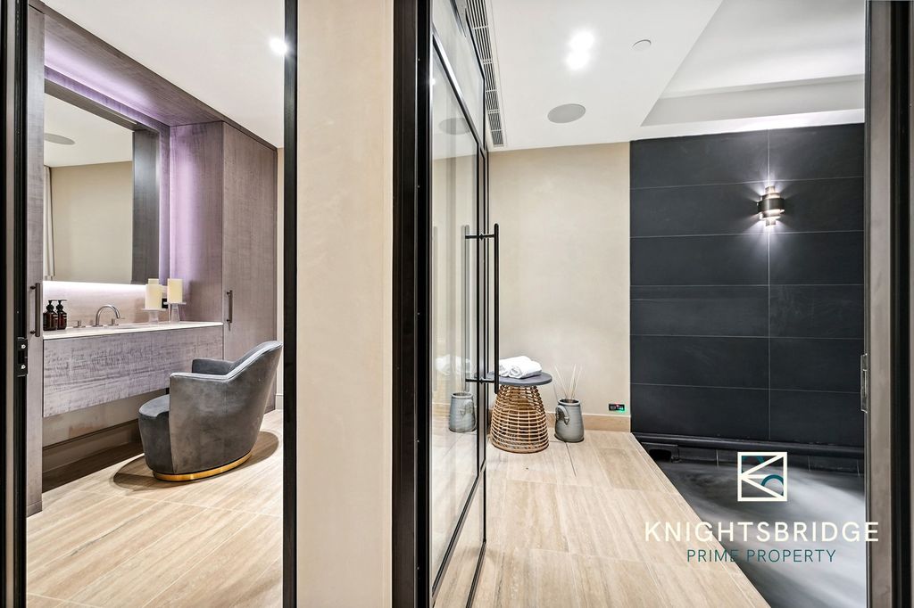 Additional image 16 of 6 bed property to rentChester Square, London SW1W
