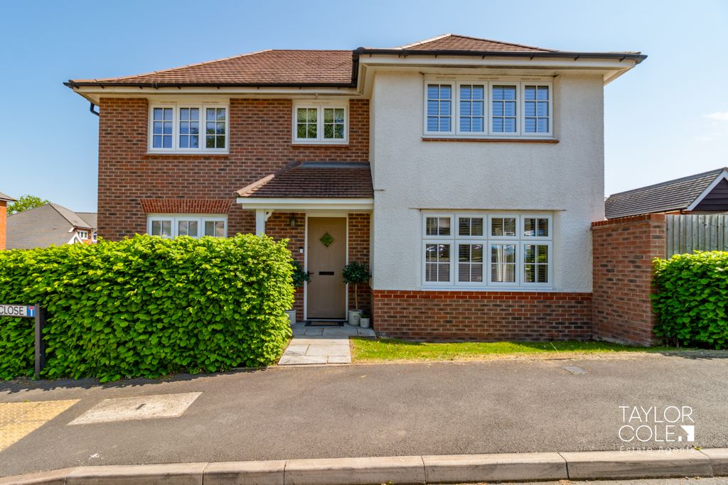 Property photo 1 of 30