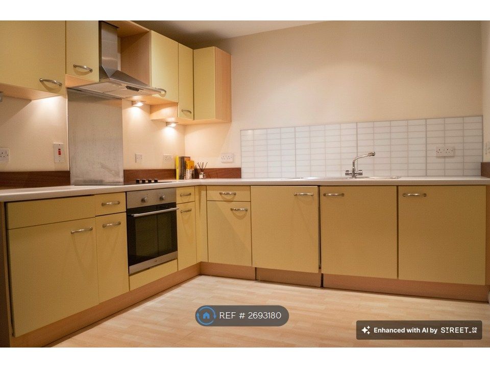 Property photo 3 of 6